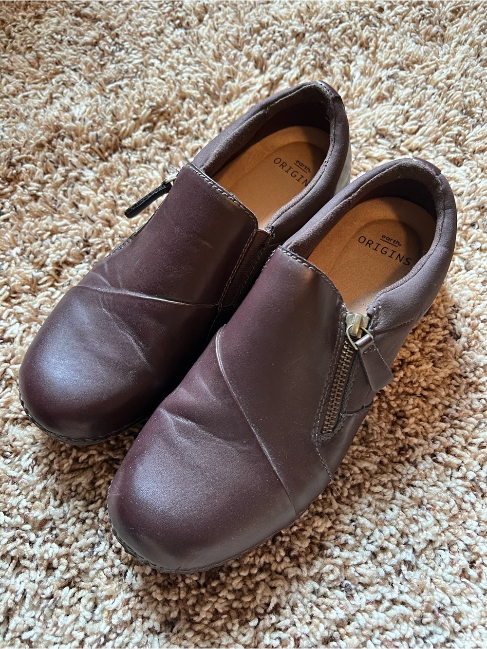 Earth Origins Dark Brown Leather Zip-Detail Slip-Ons